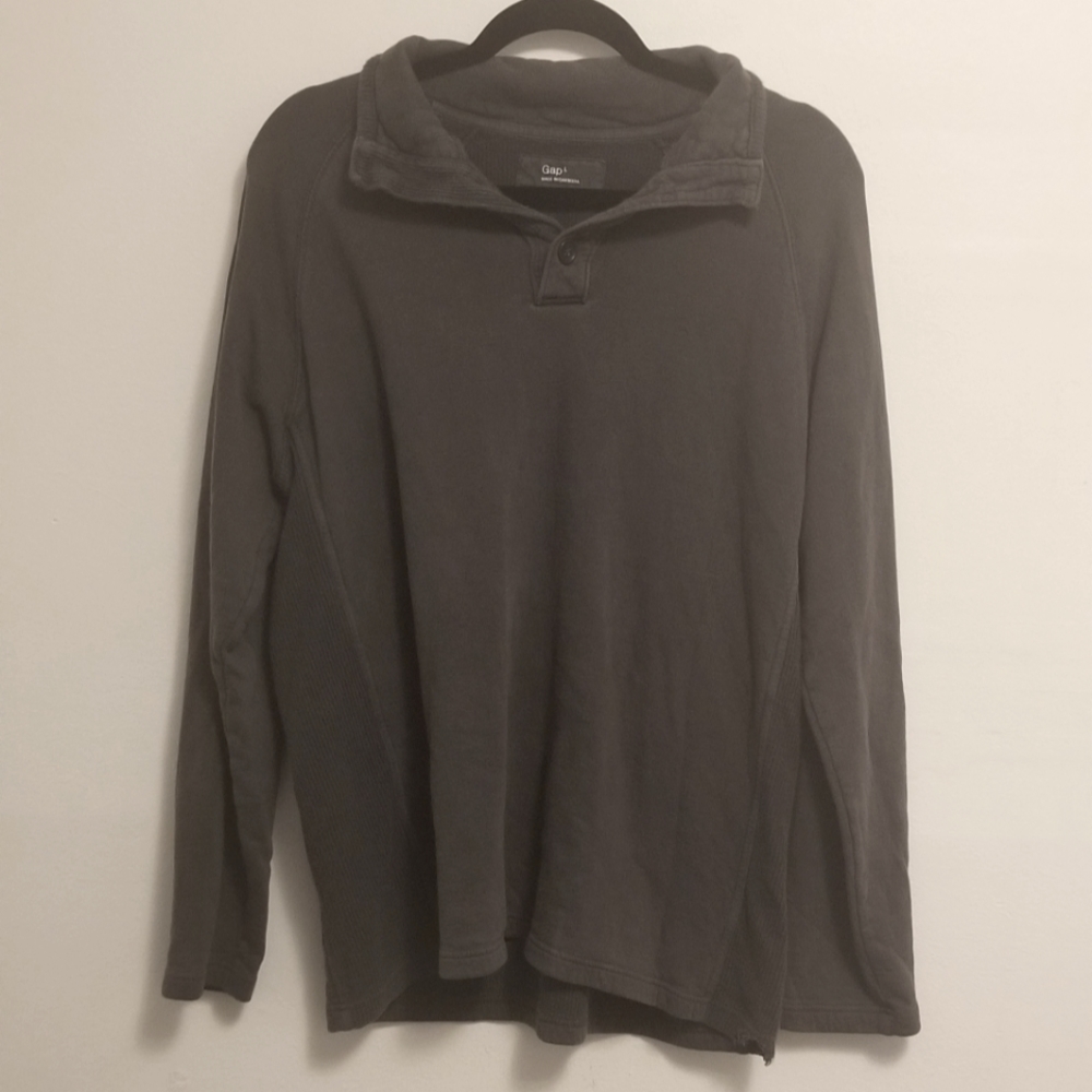 GAP Men's Charcoal V-Neck Sweater w/ Buttons
